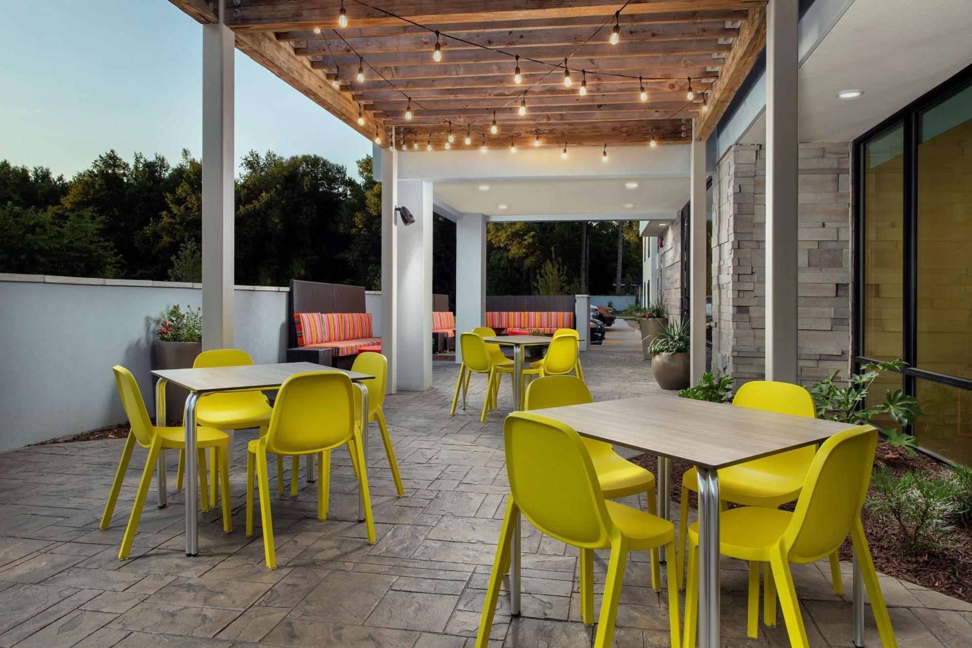 Home2 Suites By Hilton Columbia Southeast Fort Jackson Bagian luar foto
