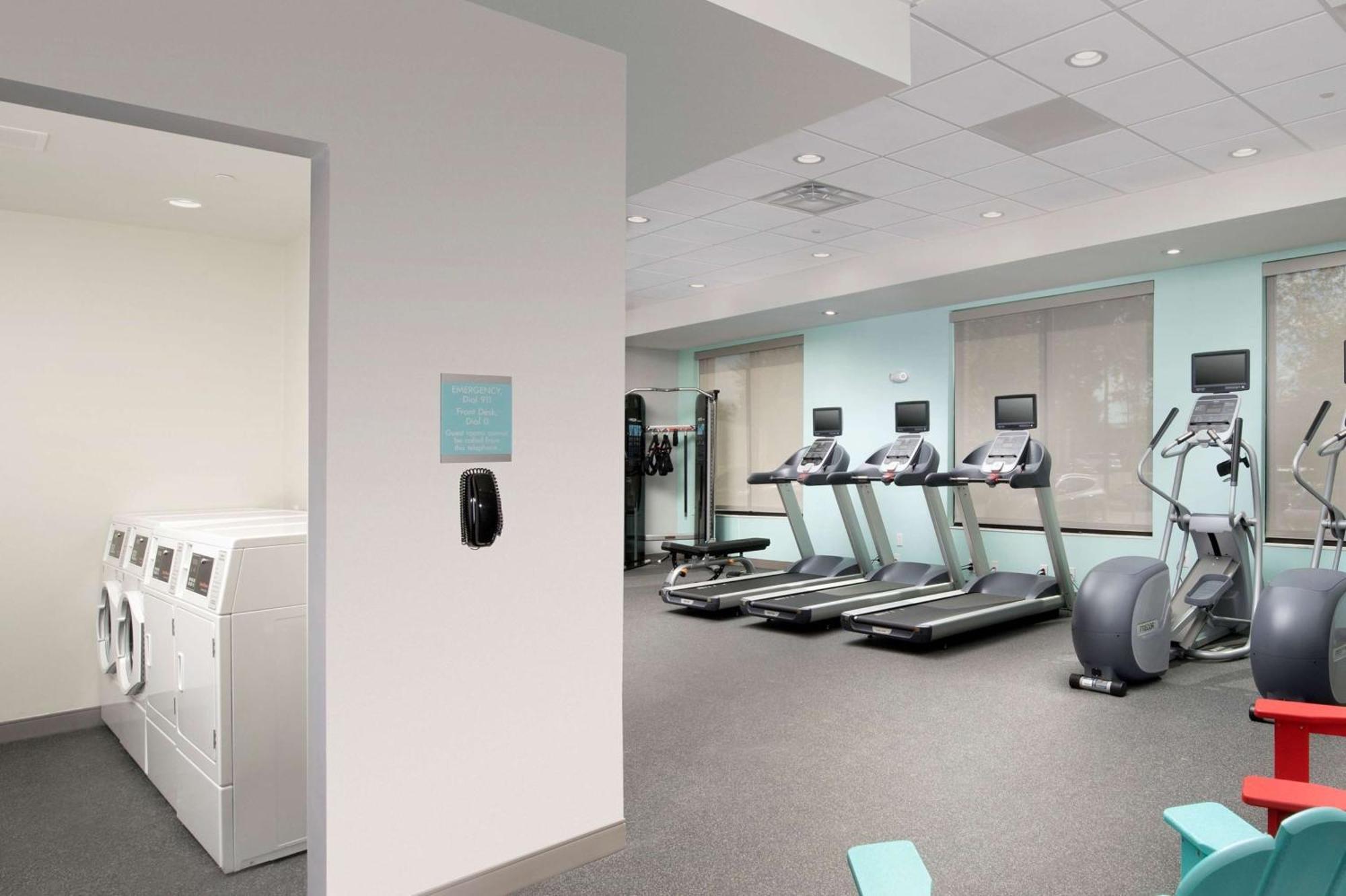 Home2 Suites By Hilton Columbia Southeast Fort Jackson Bagian luar foto